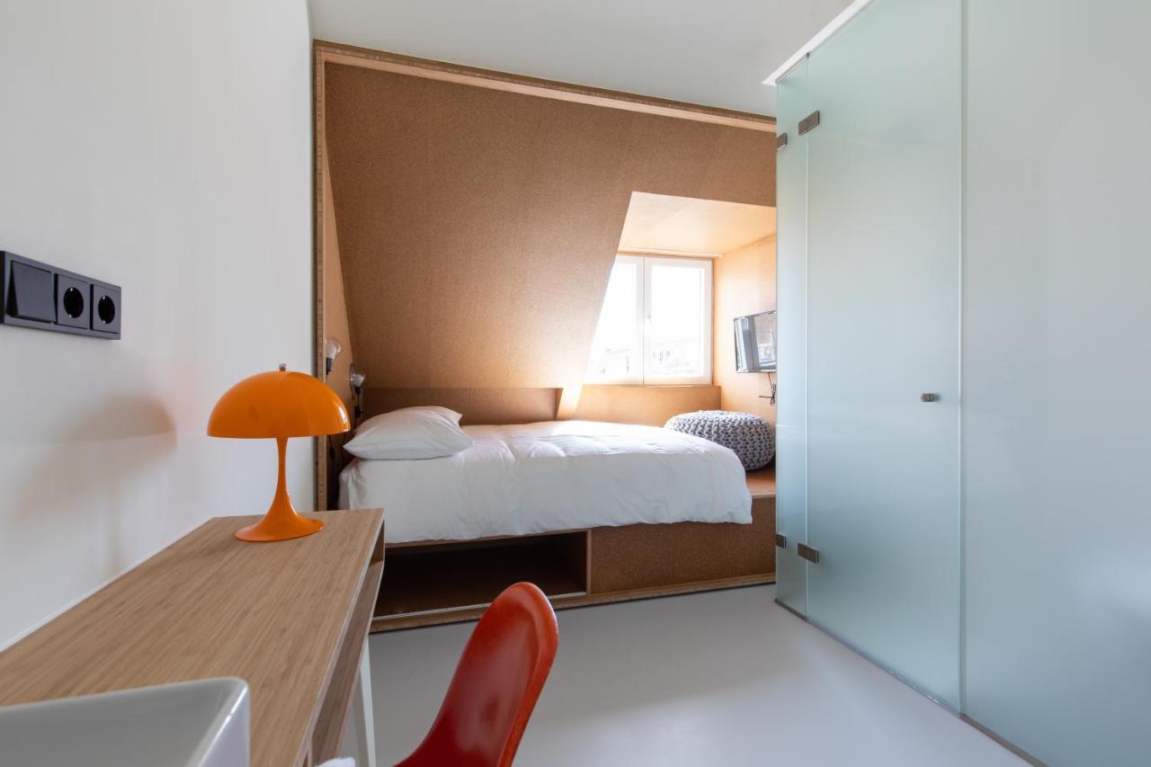 The Bellhop Hotel Rotterdam Exterior foto